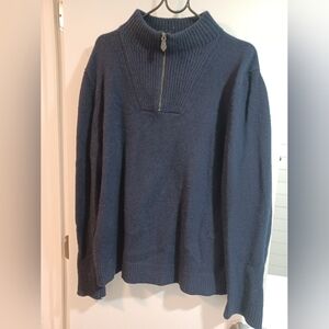 The Men's Store Bloomingdales Men's Navy Sweater Size Large